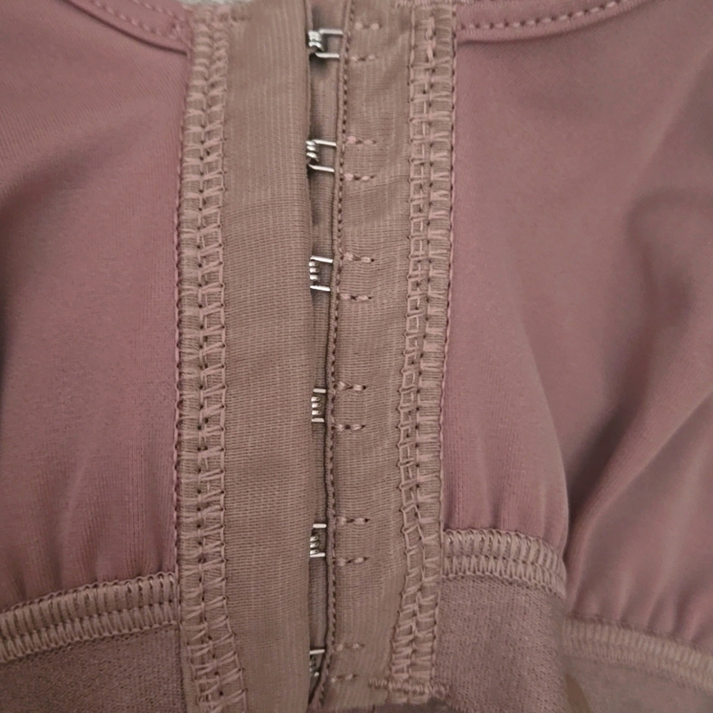 Fajas Colombianas Size L (Fajate) Like New - Picture 7 of 8